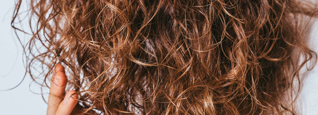 Produits et soins pour cheveux frisés ou très secs