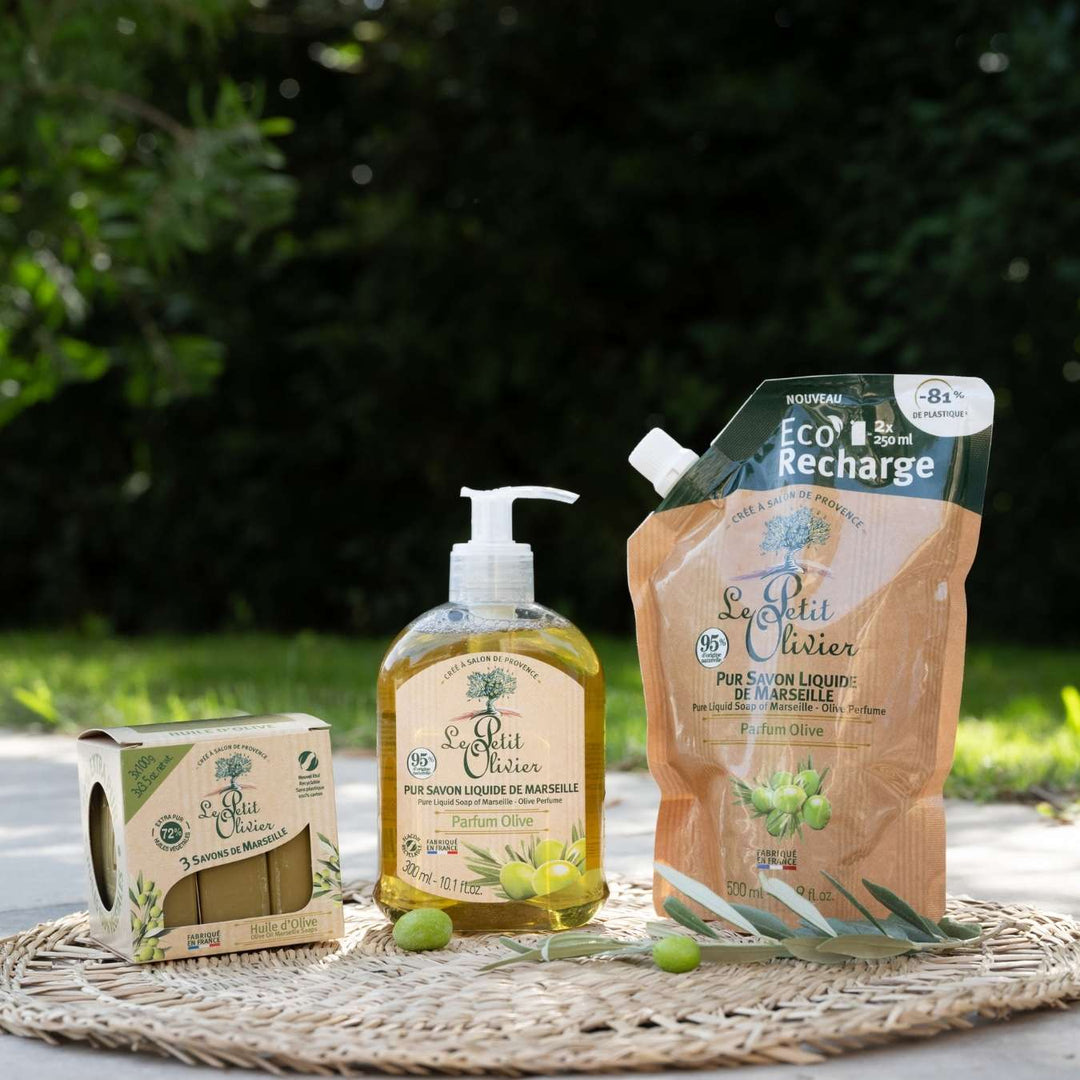le petit olivier eco recharge pur savon liquide de marseille olive gamme